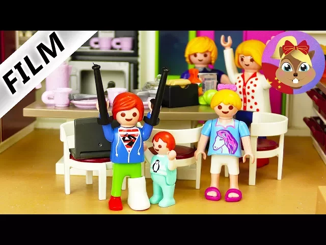 摩比游戏 playmobil 妈妈和艾玛回家了 哇,这里发生了什么事情?